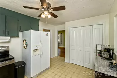 30 Valley Hill Drive, Canton, NC 28716 - Photo 7