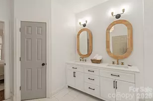 869 Stratford Run Dr, Fort Mill, SC 29708 - Photo 19