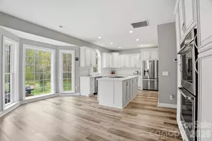 1711 Crestgate Dr, Waxhaw, NC 28173 - Photo 11