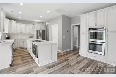 1711 Crestgate Drive, Waxhaw, NC 28173 - Photo 9