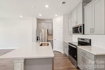 9025 Foggy Brook Loop, Charlotte, NC 28216 - Photo 5