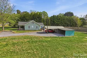 513 7th St SW, Taylorsville, NC 28681 - Photo 5