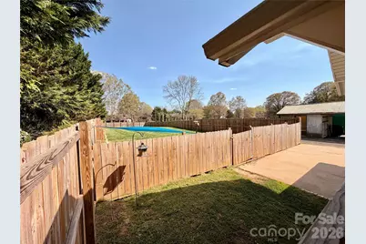 513 7th Street SW, Taylorsville, NC 28681 - Photo 9