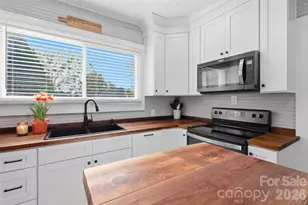 513 7th St SW, Taylorsville, NC 28681 - Photo 9