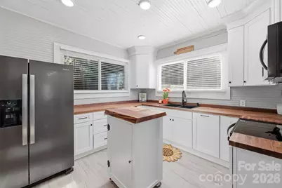 513 7th Street SW, Taylorsville, NC 28681 - Photo 7