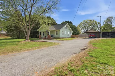 513 7th Street SW, Taylorsville, NC 28681 - Photo 1
