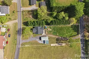 513 7th St SW, Taylorsville, NC 28681 - Photo 3