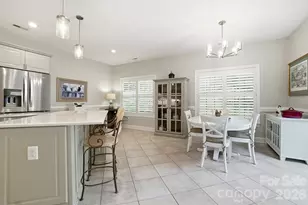 9423 Bonnie Briar Cir, Charlotte, NC 28277 - Photo 11