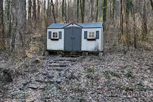 445 Autumn Ln, Tryon, NC 28782 - Photo 3