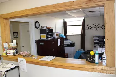 108 W Rutherford Street, Landrum, SC 29356 - Photo 5