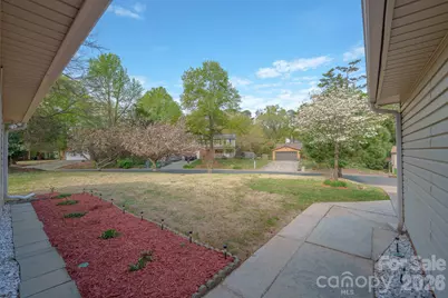524 Regency Drive, Charlotte, NC 28211 - Photo 3