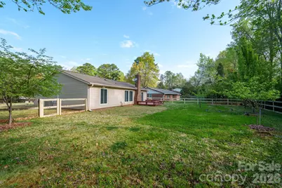 524 Regency Drive, Charlotte, NC 28211 - Photo 5