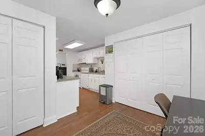 524 Regency Drive, Charlotte, NC 28211 - Photo 11