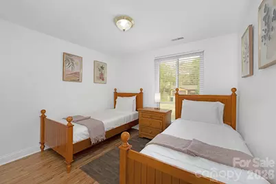 524 Regency Drive, Charlotte, NC 28211 - Photo 17