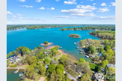 126 Aqua Drive #4, Mooresville, NC 28117 - Photo 5