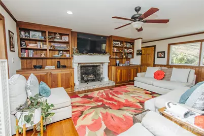 56 E Glenview Street, Marion, NC 28752 - Photo 17