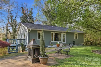 120 42nd Avenue Circle NE, Hickory, NC 28601 - Photo 13