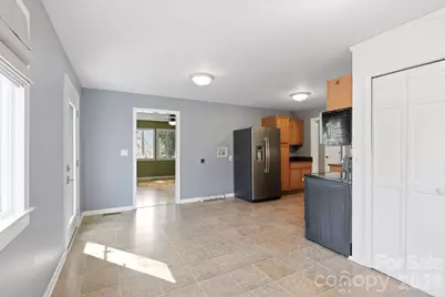 120 42nd Avenue Circle NE, Hickory, NC 28601 - Photo 23