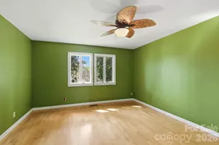 120 42nd Ave Cir NE, Hickory, NC 28601 - Photo 21