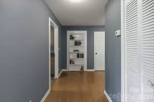 120 42nd Ave Cir NE, Hickory, NC 28601 - Photo 3