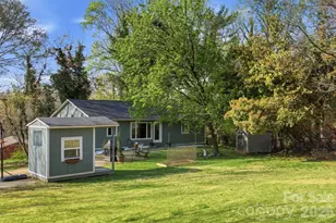 120 42nd Ave Cir NE, Hickory, NC 28601 - Photo 7