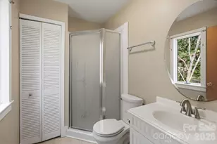 120 42nd Ave Cir NE, Hickory, NC 28601 - Photo 19