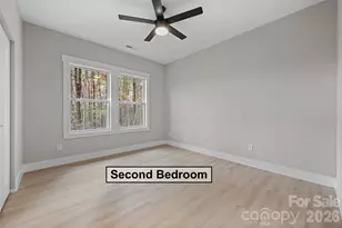 72 Canary Ln, Hendersonville, NC 28792 - Photo 37