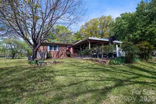 9730 Mt Holly-Huntersville Rd, Huntersville, NC 28078 - Photo 17