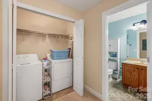 94 Foxden Dr, Fletcher, NC 28732 - Photo 23