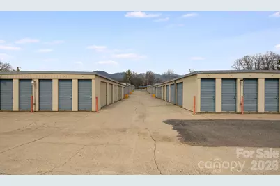 440 E State Street, Black Mountain, NC 28711 - Photo 13