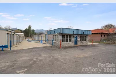 440 E State Street, Black Mountain, NC 28711 - Photo 3