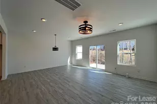 11031 Pagebrook Ln, Charlotte, NC 28214 - Photo 3