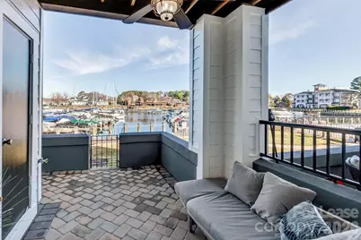 18695 Vineyard Point Lane, Cornelius, NC 28031 - Photo 3