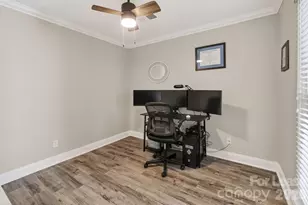 18695 Vineyard Point Ln, Cornelius, NC 28031 - Photo 27