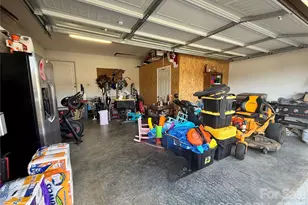 510 E Carpenter St, Maiden, NC 28650 - Photo 19