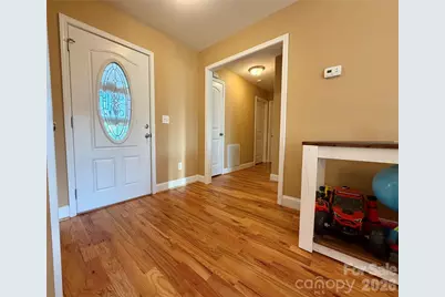 510 E Carpenter Street, Maiden, NC 28650 - Photo 9