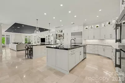 7225 Governors Row, Charlotte, NC 28277 - Photo 13