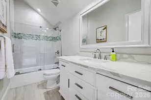 7225 Governor's Row, Charlotte, NC 28277 - Photo 33