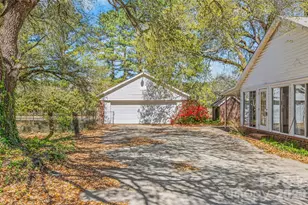 2389 Bethune Rd, Bethune, SC 29009 - Photo 9