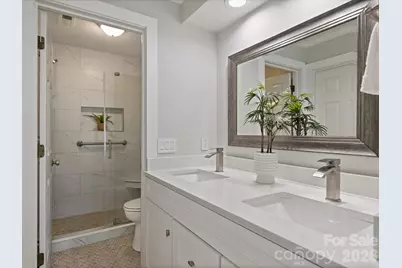 2719 Selwyn Avenue #11, Charlotte, NC 28209 - Photo 11