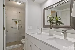 2719 Selwyn Ave, Charlotte, NC 28209 - Photo 11