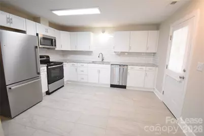 508 E Webb Street, Dallas, NC 28034 - Photo 7