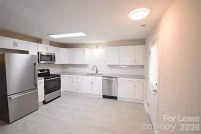 508 E Webb Street, Dallas, NC 28034 - Photo 5