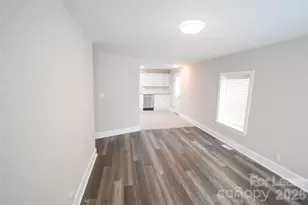 508 E Webb St, Dallas, NC 28034 - Photo 9