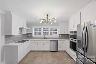 2214 Arnold Dr, Charlotte, NC 28205 - Photo 1