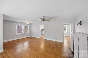 2214 Arnold Dr, Charlotte, NC 28205 - Photo 9