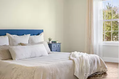 457 Riverwind Drive, Hendersonville, NC 28739 - Photo 3