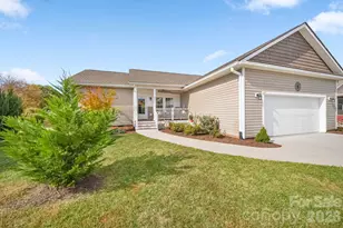 457 Riverwind Dr, Hendersonville, NC 28739 - Photo 29