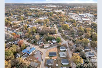 54 3rd Avenue, Greenville, SC 29611 - Photo 31