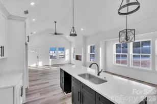 54 3rd Ave, Greenville, SC 29611 - Photo 9